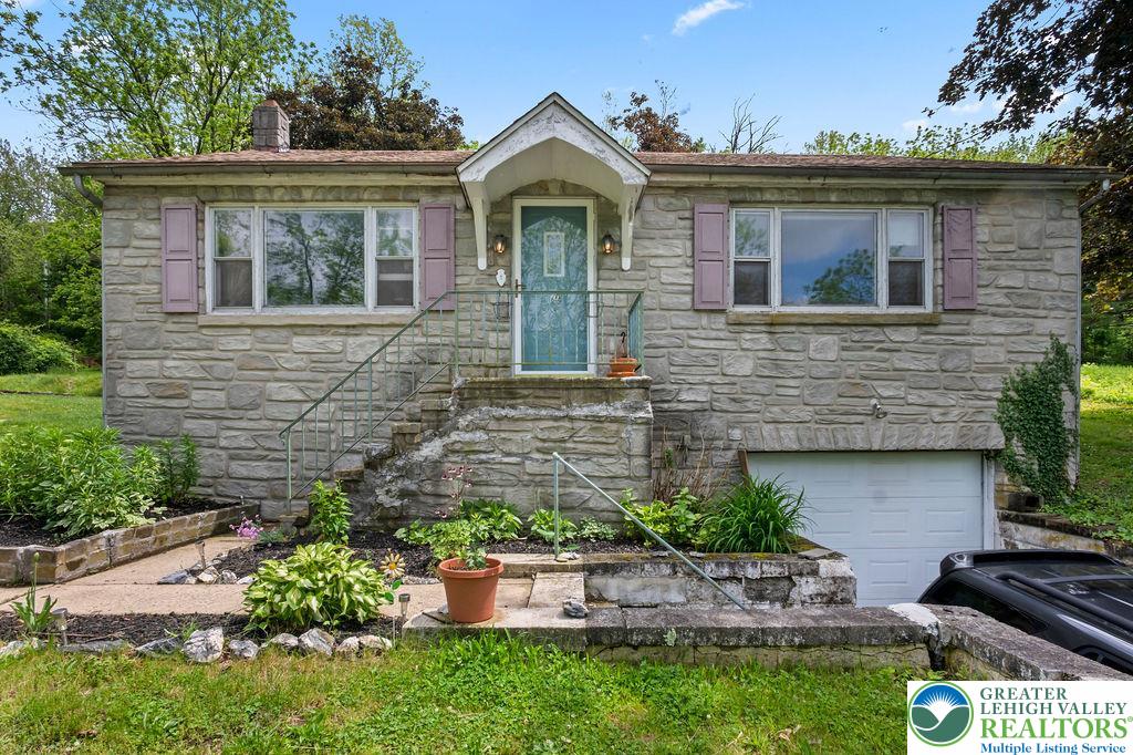 1644 Moselem Spring Road Hamburg, PA 19526 - Photo 2 of 24 a front view of a house with garden