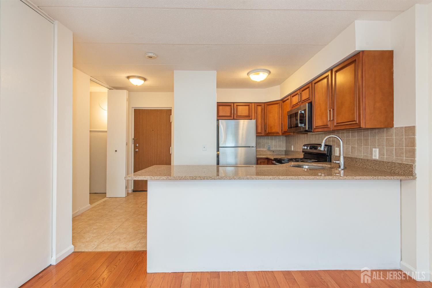 5 Linden Street, Unit 3J Hackensack, NJ 07601 - Photo 12 of 22