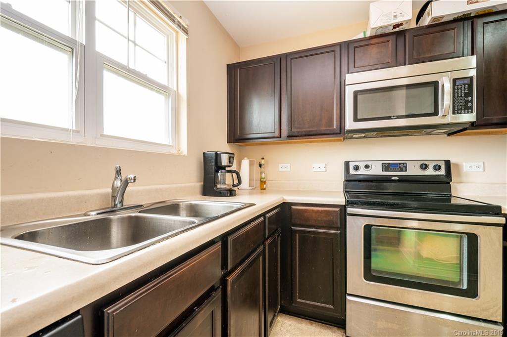 453 Hunters Dance Road Fort Mill, SC 29708 - Photo 3 of 10