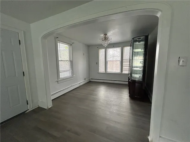 $1,950 | 907 Bernon Street, Unit 1, Woonsocket, RI 02895