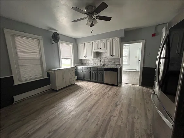 $1,950 | 907 Bernon Street, Unit 1, Woonsocket, RI 02895