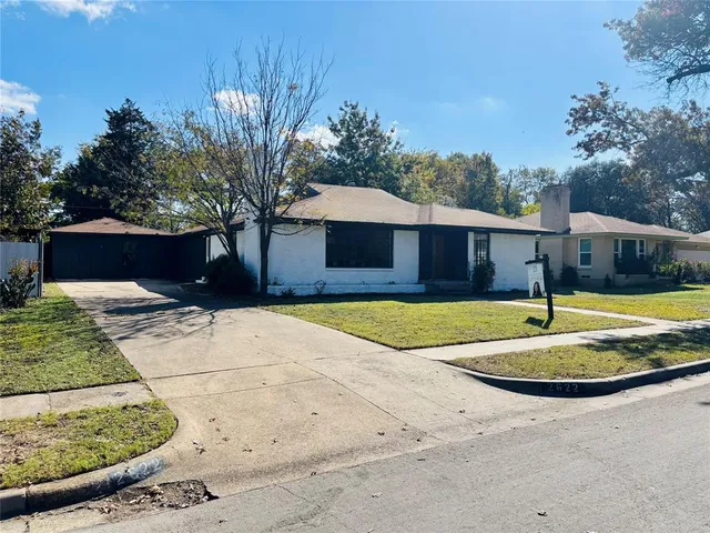 a view of outdoor space yard and house