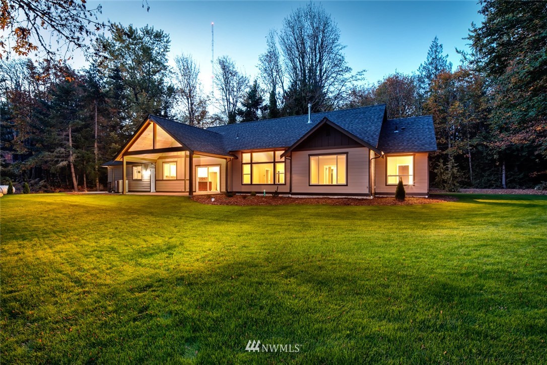 881 Palmer Road Bellingham, WA 98229 - Photo 1 of 25 Gallery Image 1