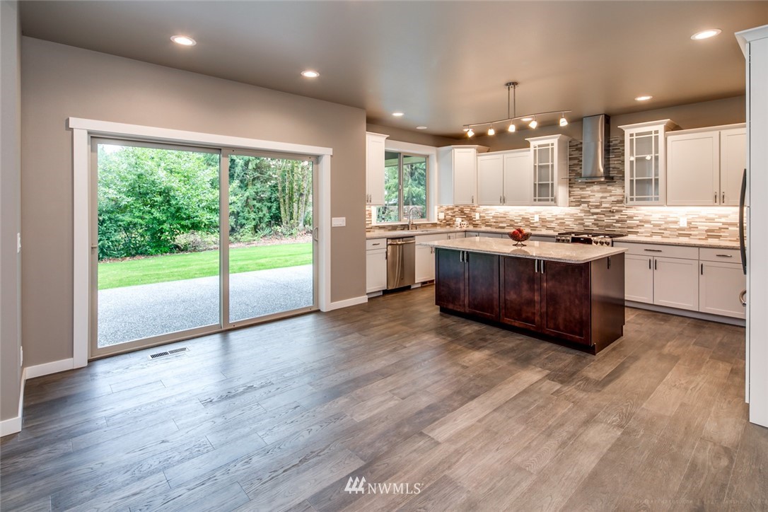 881 Palmer Road Bellingham, WA 98229 - Photo 8 of 25 Gallery Image 8