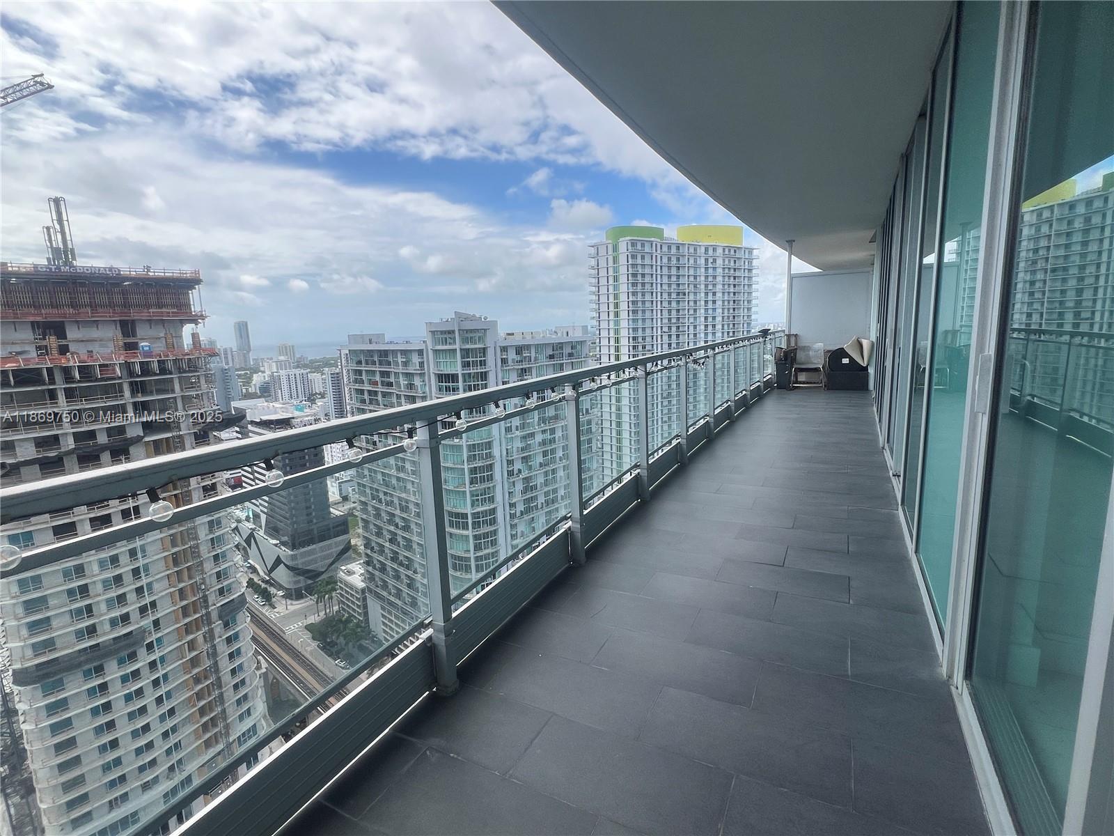 92 Southwest 3rd Street, Unit 3803 Miami, FL 33130 - Photo 11 of 31 a view of balcony with city view
