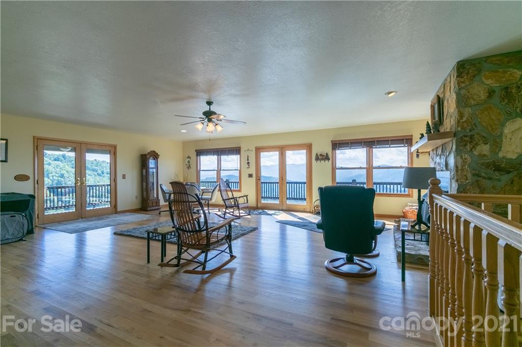 176 Owl View Road Bryson City, NC 28713 - Photo 12 of 41 Gallery Image 12