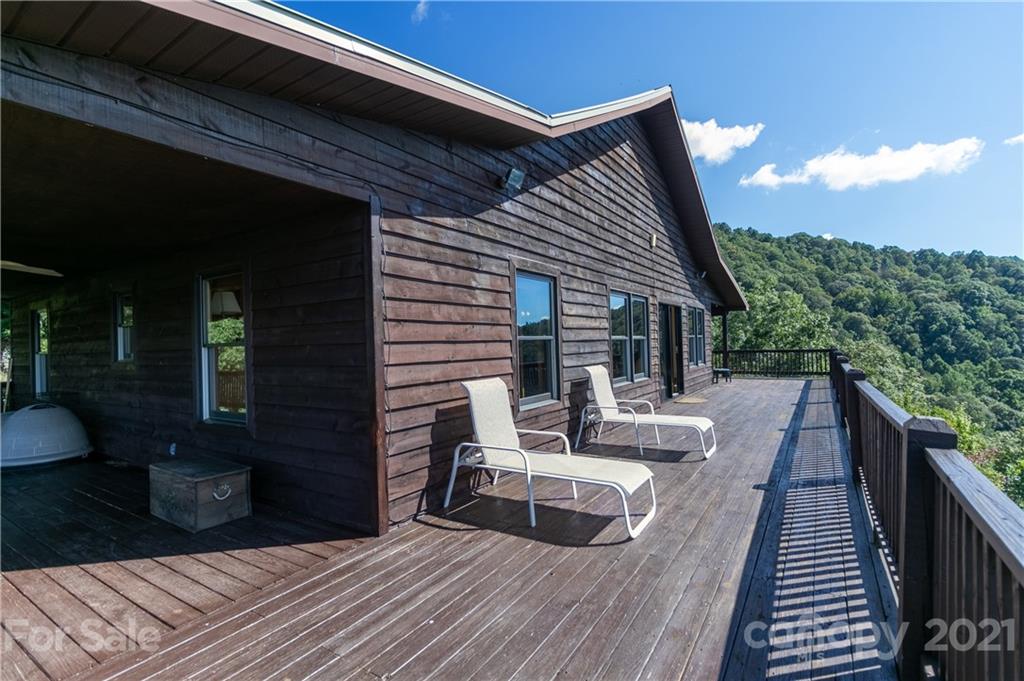176 Owl View Road Bryson City, NC 28713 - Photo 6 of 41 Gallery Image 6