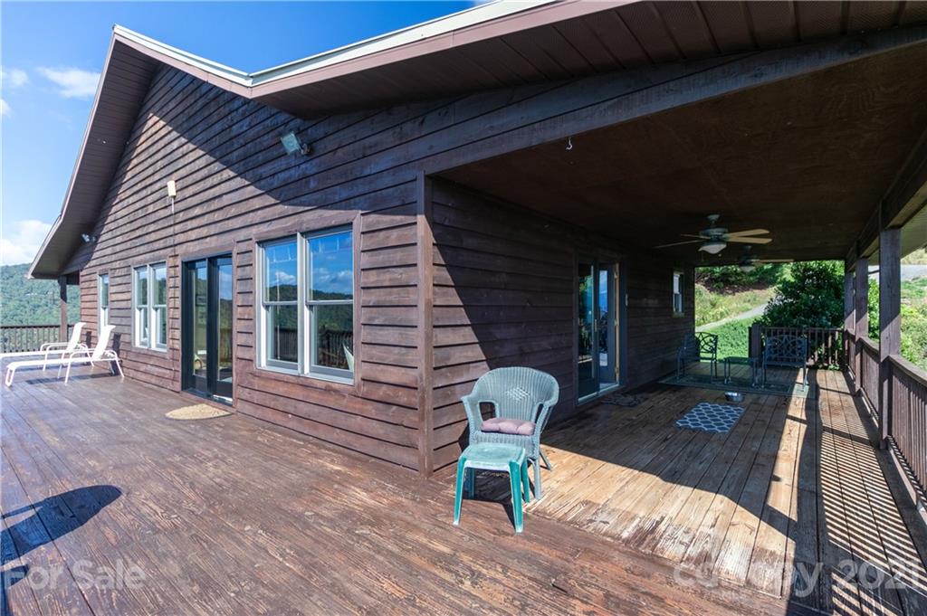 176 Owl View Road Bryson City, NC 28713 - Photo 8 of 41 Gallery Image 8