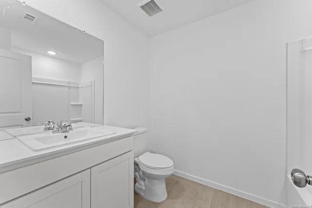 $220,000 | 2060 Powell Place, Converse, TX 78109