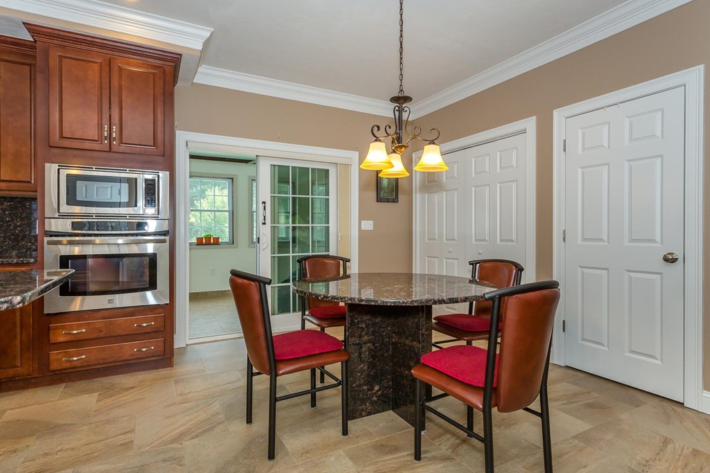 16 Hillsview Street Canton, MA 02021 - Photo 8 of 25 Gallery Image 8
