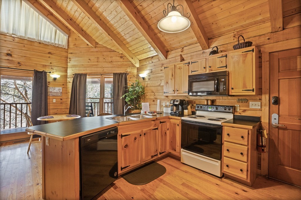 1002 Walini Way Sevierville, TN 37876 - Photo 8 of 28