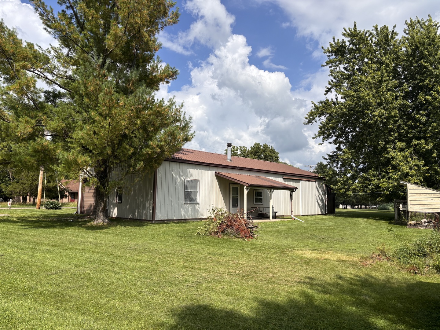 7177 Old Peoria Road Danvers, IL 61732 - Photo 9 of 34