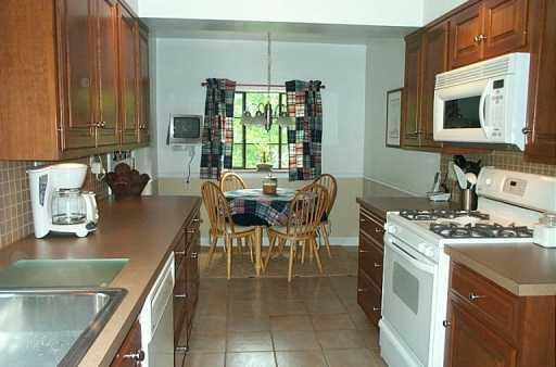 323 Edgewood Road Forest Hills, PA 15221 - Photo 4 of 8 Other.