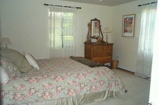 323 Edgewood Road Forest Hills, PA 15221 - Photo 7 of 8 Other.