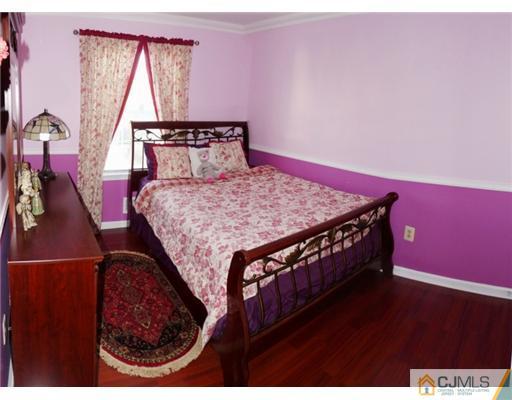 2 Lexington Road Monmouth Junction, NJ 08852 - Photo 18 of 20 Gallery Image 18