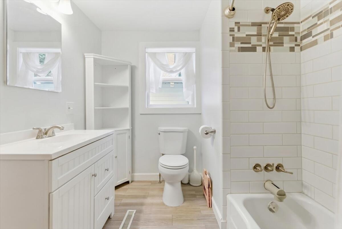 10 David Street Lisbon, ME 04252 - Photo 21 of 32 37-DSC02470