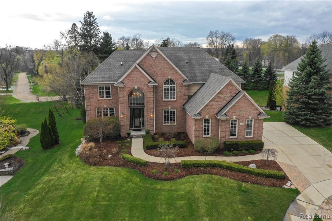 Welcome to 1056 Autumview Ct
