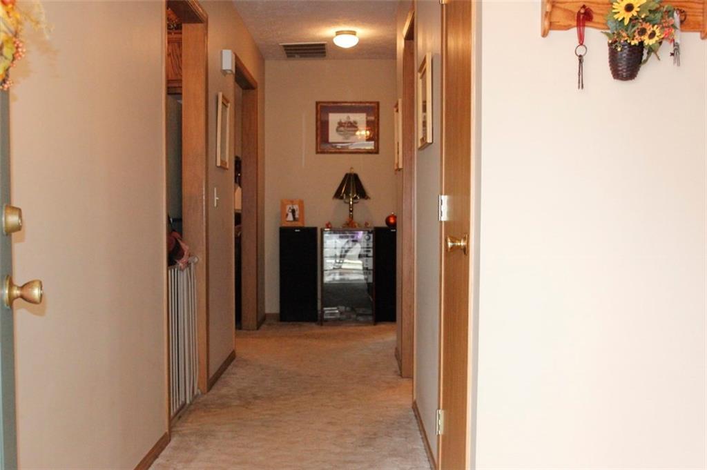 5778 Winfield Drive Springfield, OH 45503 - Photo 4 of 25