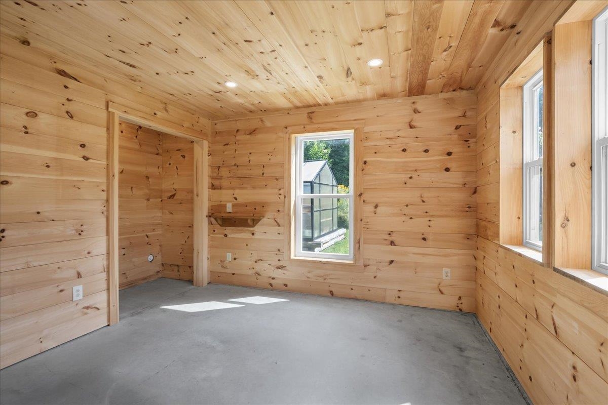 1314 Scrabble Hill Road Duxbury, VT 05676 - Photo 20 of 49 Gallery Image 20