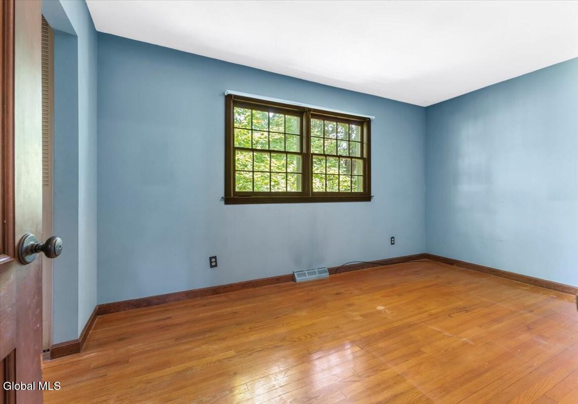 66 Pheasant Ridge Drive Colonie, NY 12211 - Photo 15 of 30 Primary Bedroom