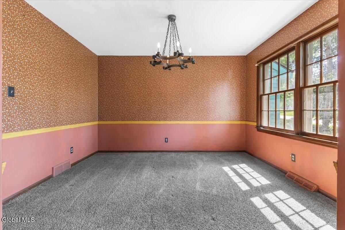 66 Pheasant Ridge Drive Colonie, NY 12211 - Photo 6 of 30 Dining Room