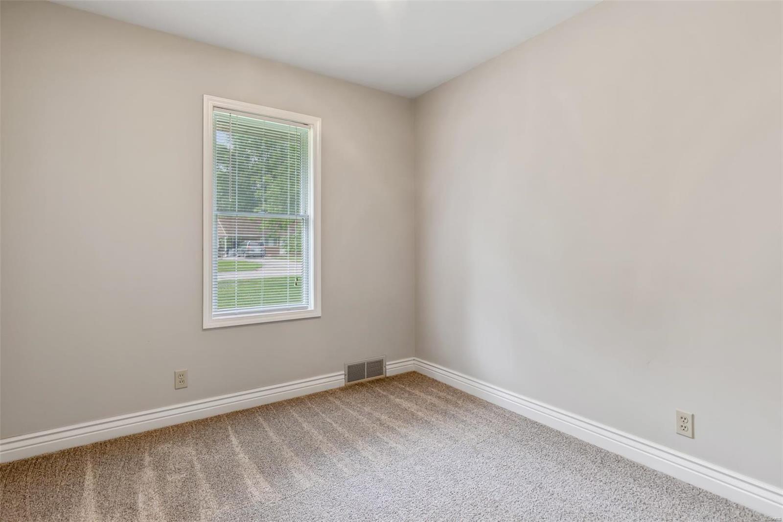 783 Rojean Drive Ellisville, MO 63021 - Photo 18 of 40 Gallery Image 18