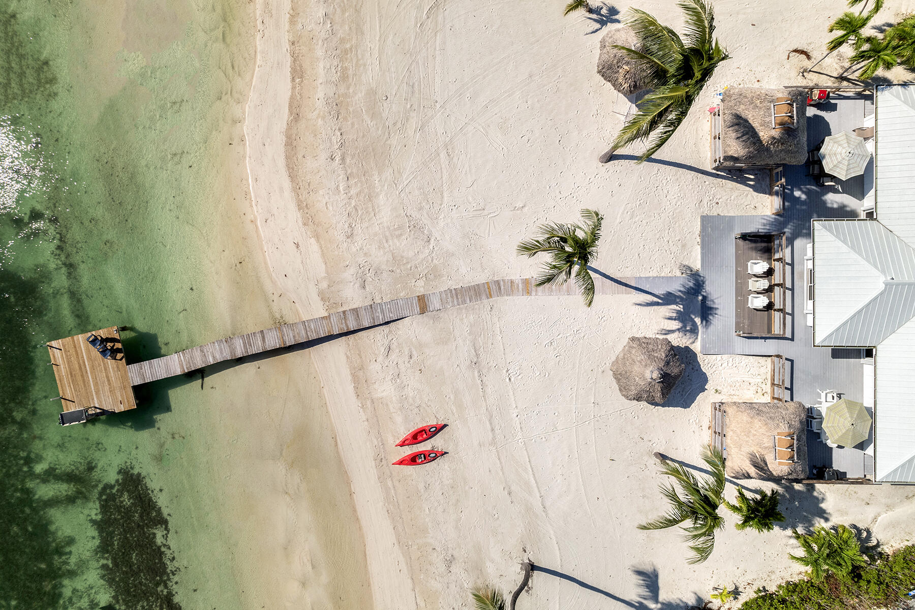 65620 Overseas Highway Long Key, FL 33001 - Photo 2 of 65 a bathroom with a shower