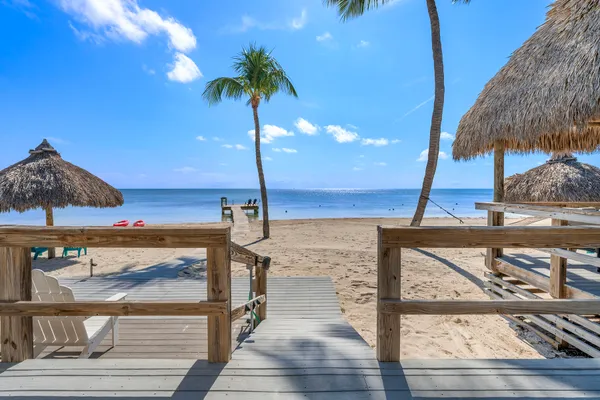 $3,899,000 | 65620 Overseas Highway, Long Key, FL 33001