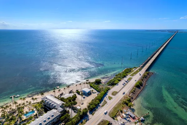 $3,899,000 | 65620 Overseas Highway, Long Key, FL 33001