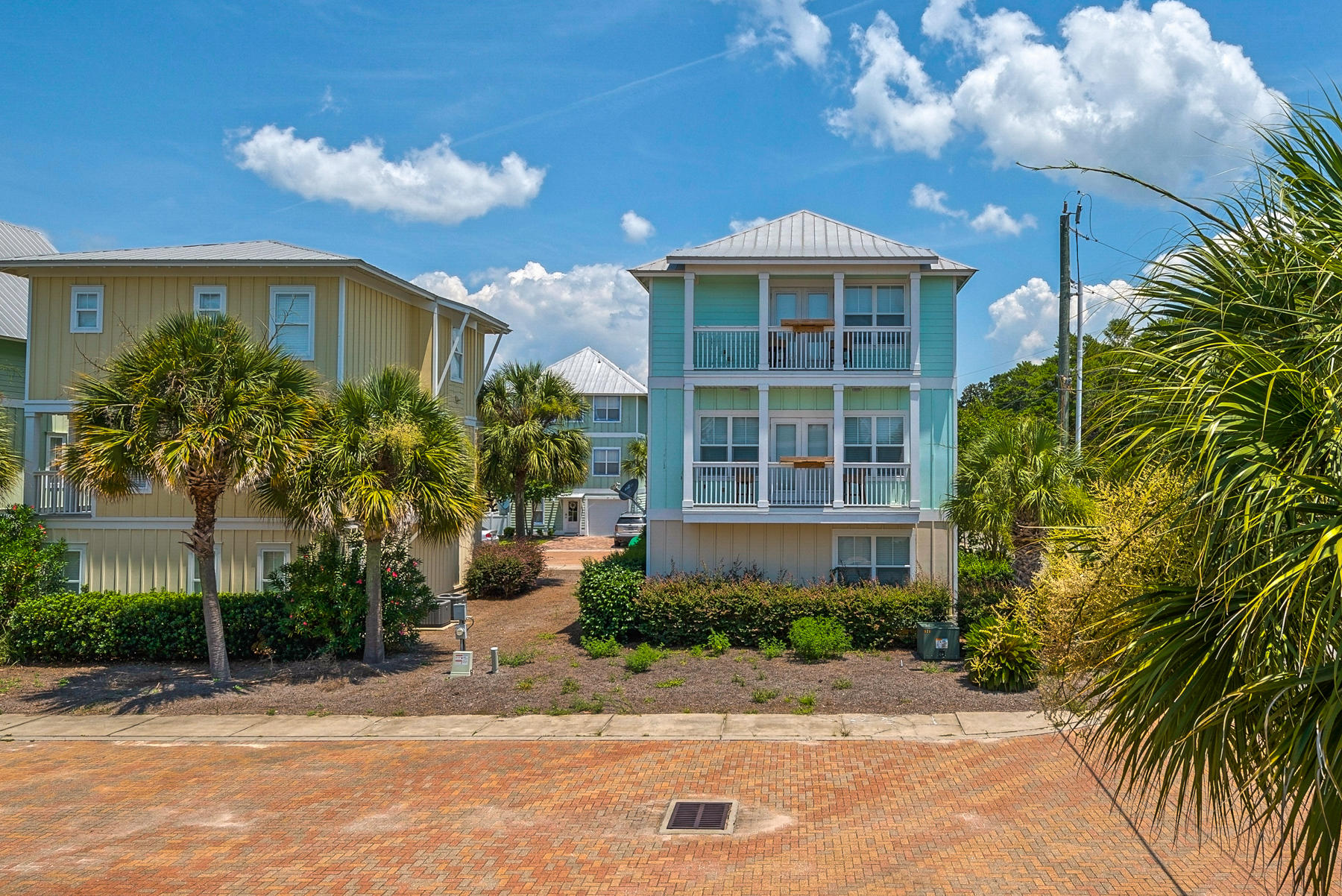 7 Seaspring Cove Santa Rosa Beach, FL 32459 - Photo 32 of 46 a front view of a house with a yard