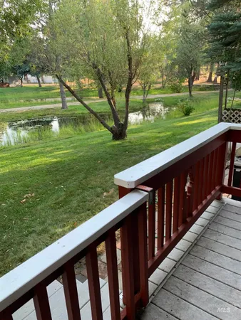 $218,999 | 514 North Sawyer Street, Unit E13, Cascade, ID 83611