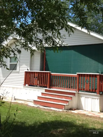 $218,999 | 514 North Sawyer Street, Unit E13, Cascade, ID 83611