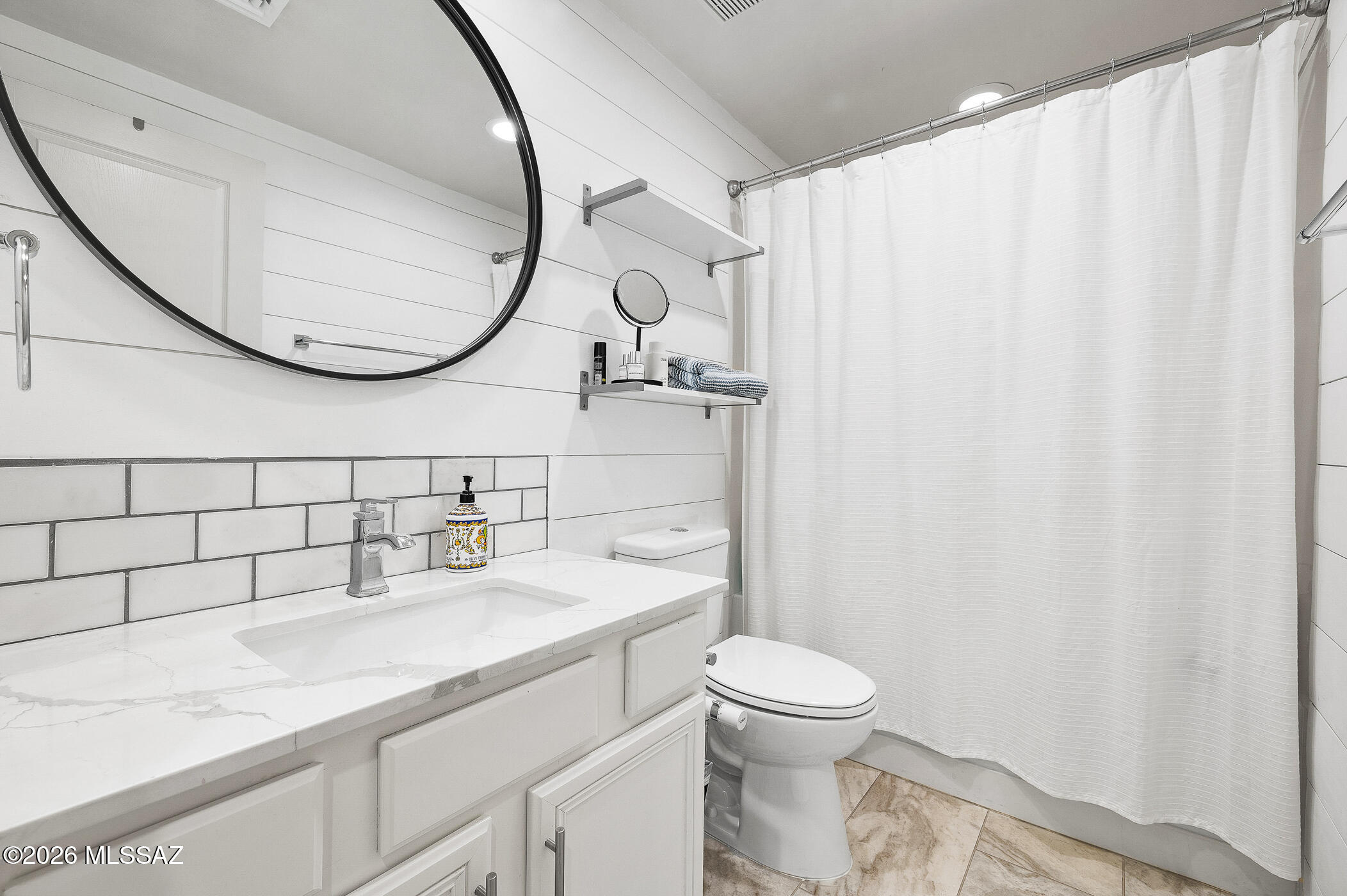 9723 East Rock Ridge Court Tucson, AZ 85749 - Photo 24 of 51 Downstairs Bath