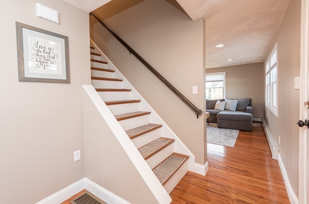 4 Rose Circle Peabody, MA 01960 - Photo 11 of 34