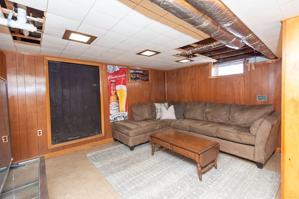 4 Rose Circle Peabody, MA 01960 - Photo 29 of 34