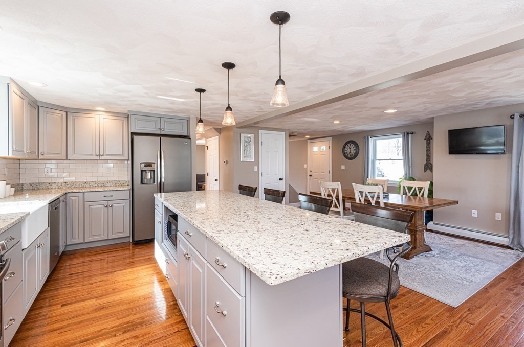 4 Rose Circle Peabody, MA 01960 - Photo 4 of 34