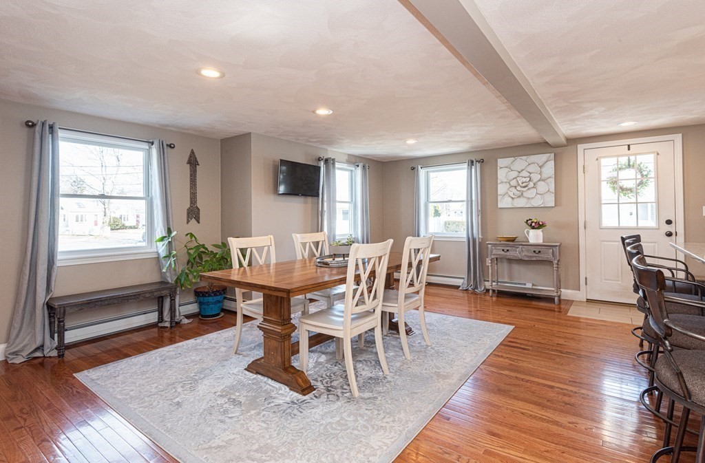 4 Rose Circle Peabody, MA 01960 - Photo 5 of 34