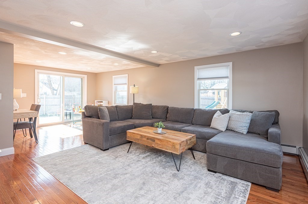 4 Rose Circle Peabody, MA 01960 - Photo 6 of 34