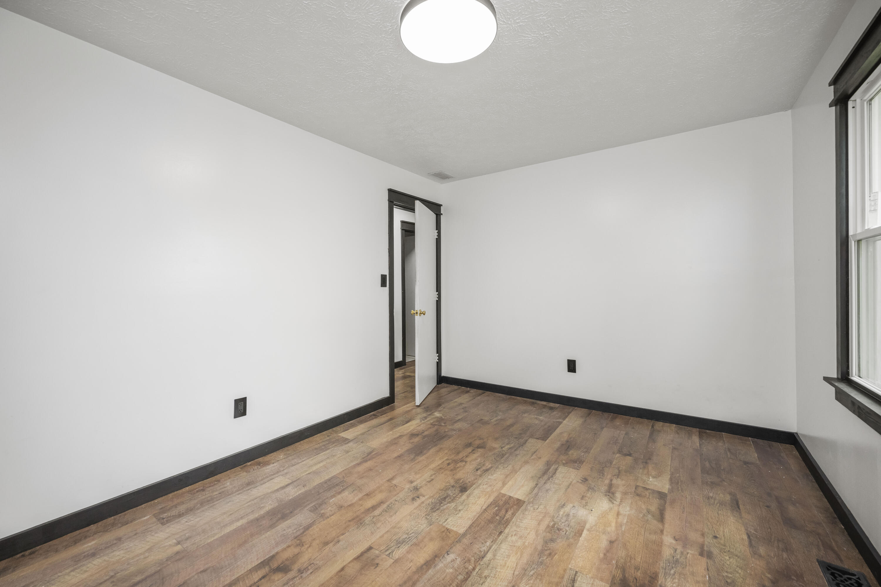 151 Dreyfus Road Berea, KY 40403 - Photo 19 of 36 20250814-151-Dreyfus-Rd-fh-042