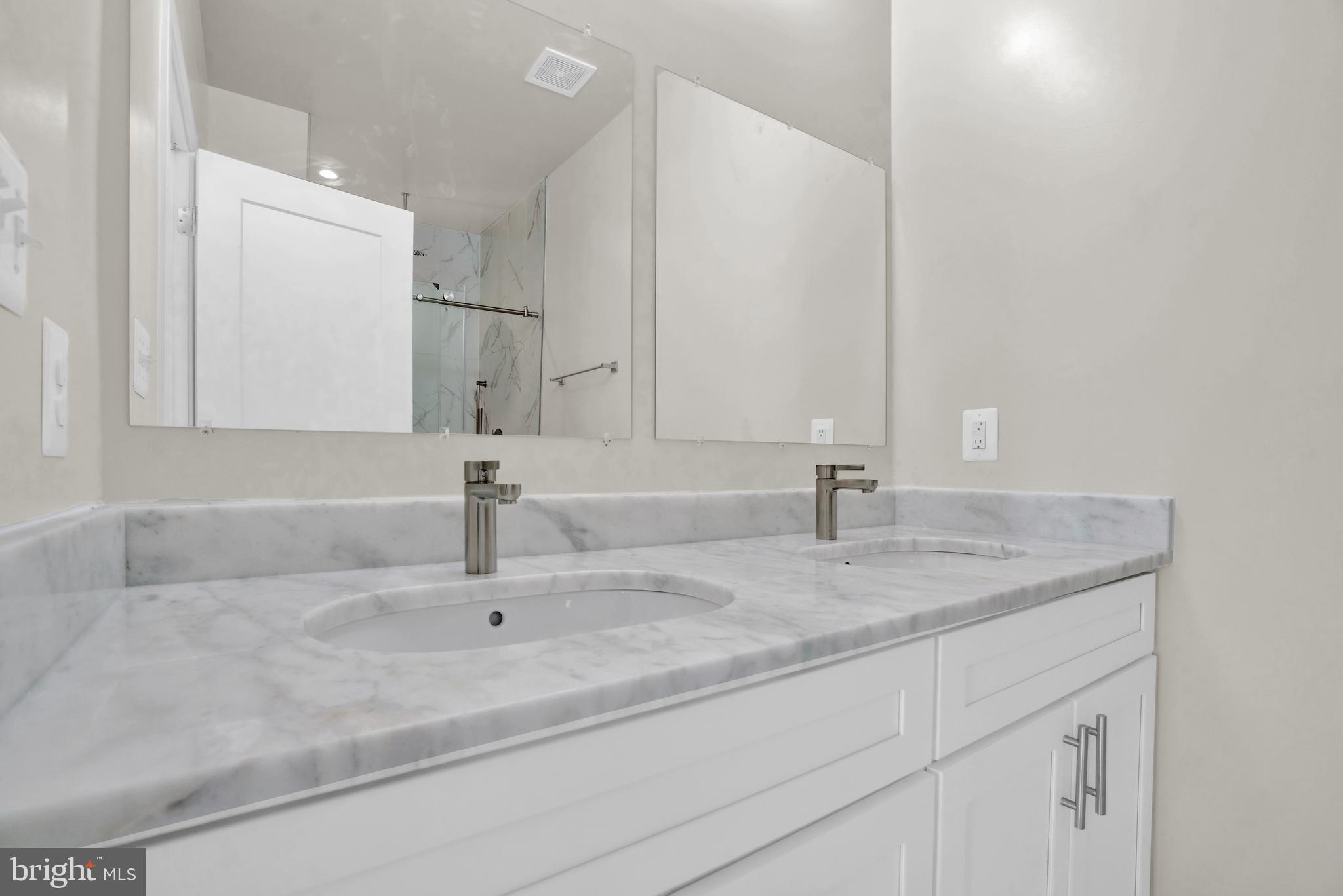 1820 24th Place Southeast Washington, DC 20020 - Photo 14 of 35