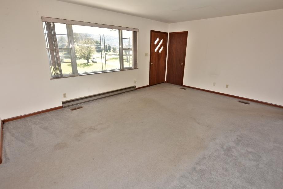 354 Webb Road Townsend, TN 37882 - Photo 6 of 36 F