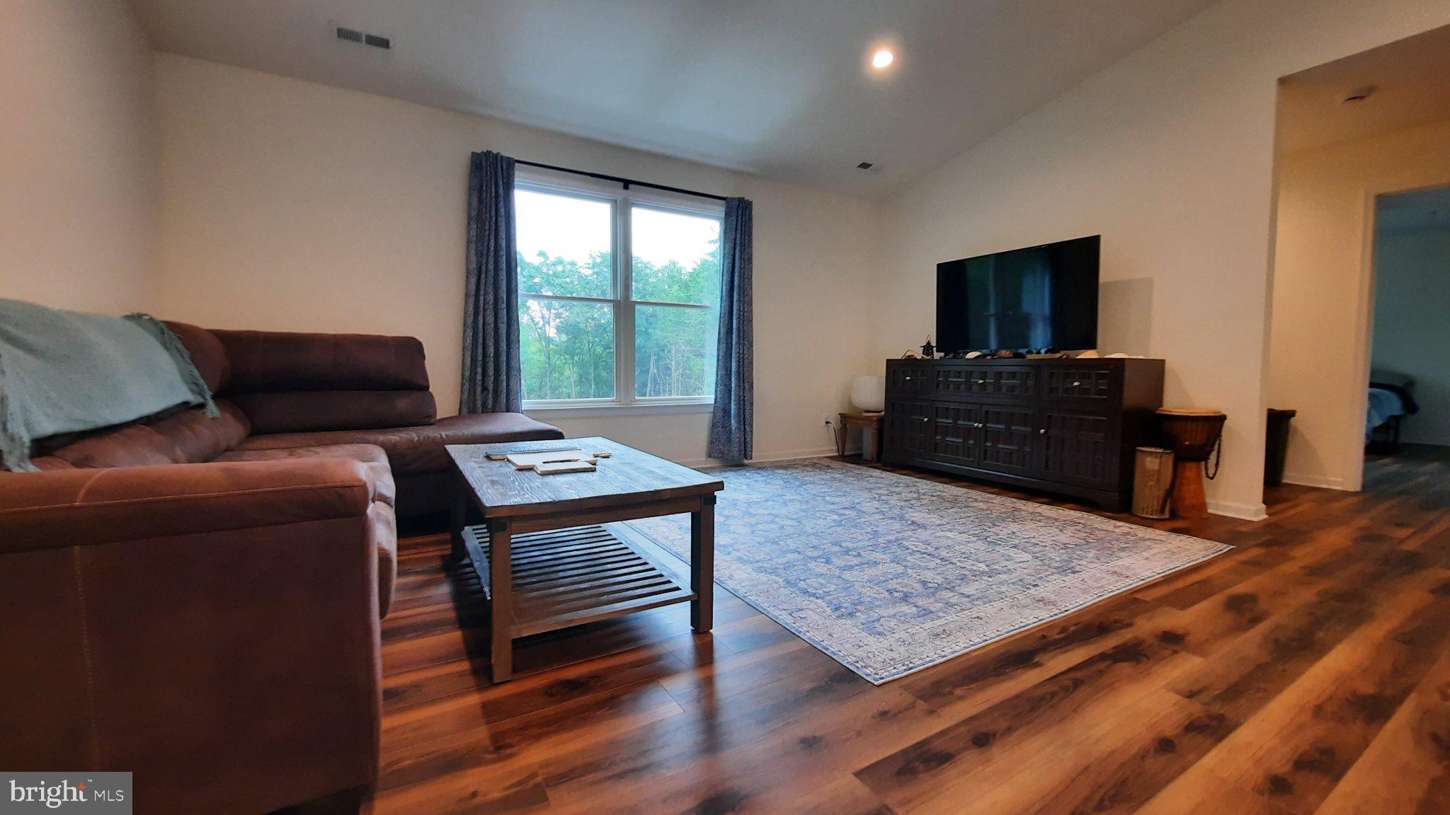 1272 Battlefield Road Strasburg, VA 22657 - Photo 11 of 49 Living Room (reverse view)