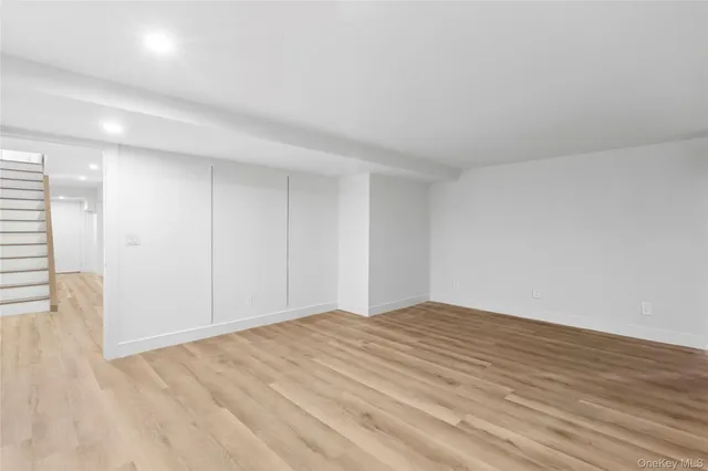 $3,999,000 | 12 Plume Grass Way, Westhampton, NY 11977