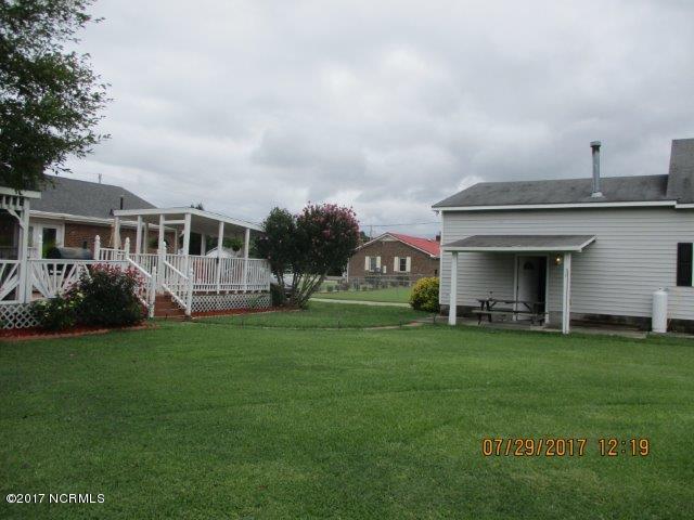 4529 Virginia Road Wilson, NC 27893 - Photo 21 of 28 Covered side entry