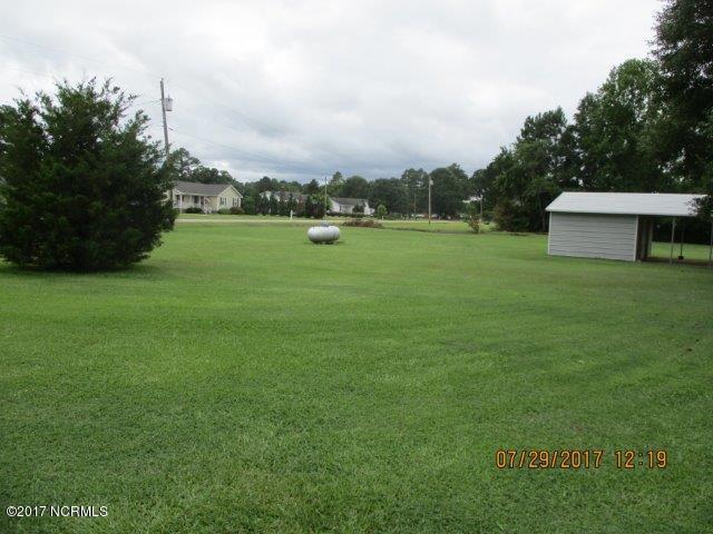 4529 Virginia Road Wilson, NC 27893 - Photo 28 of 28 Virginia Yard