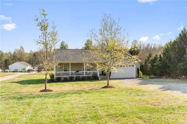 $315,000 | 10636 Linwood-Southmont Road, Lexington, NC 27292
