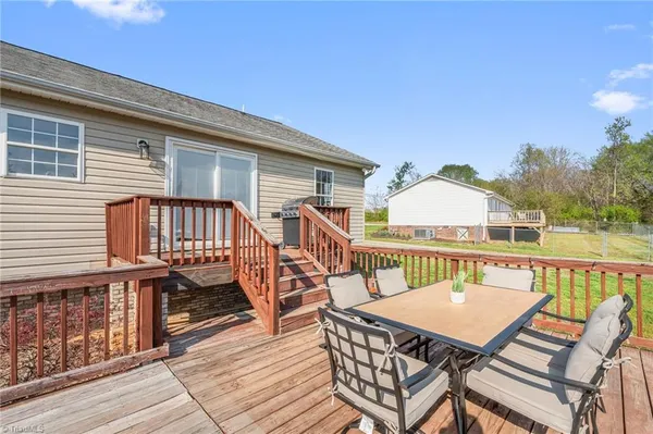 $315,000 | 10636 Linwood-Southmont Road, Lexington, NC 27292