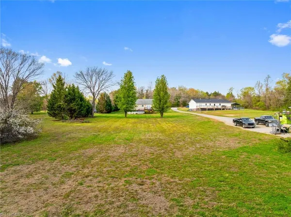 $315,000 | 10636 Linwood-Southmont Road, Lexington, NC 27292