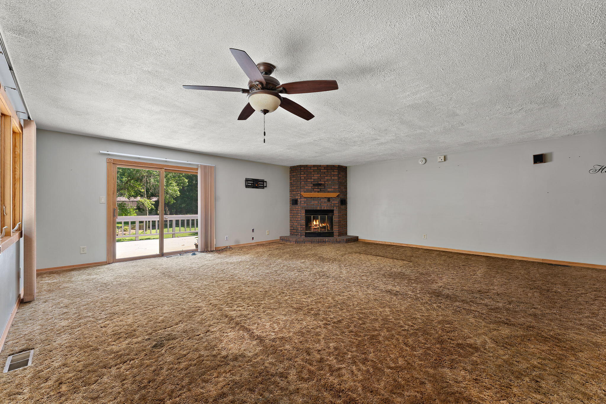1089 North 200 West Chesterton, IN 46304 - Photo 6 of 50 2048x1365