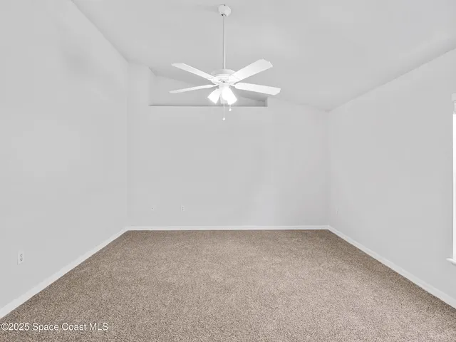 $395,000 | 1264 25th Terrace Southwest, Vero Beach, FL 32968